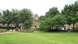 [지역공동체가 이끄는 골목 도시재생] 개발 아닌 재생으로, 정부 아닌 주민이 다시 세우는 골목