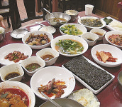 미쉐린의 별 부럽지 않은 울산 터미널식당