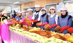 박태완 중구청장, 사랑의 김장담그기 참여