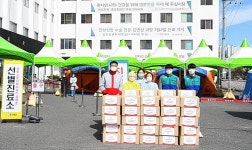 울산중앙청과시장(주), 동강병원 코로나19 선별진료소에 격려품 전달