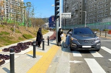 울산 고헌유치원 교사들, 드라이브 스루로 개학준비물품 전달