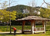 태화강 국가정원서 버젓이 골프연습...시민들 아연실색