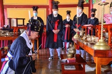 울산 울주군 언양향교 춘계석전제… 이선호 울주군수 제례 봉행