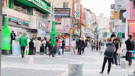 이 시국에 주류 이벤트…울산지역 대학가 거리두기 눈살