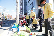 이동권 북구청장, 송정동서 사회적거리두기 캠페인 및 방역활동