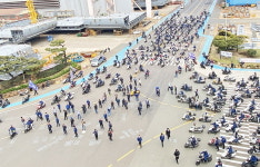 현대중 노조, 2년치 재교섭 촉구 부분파업 전개