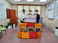 NH농협은행 울산중앙금융센터, 달동 행정복지센터에 추석맞이 선물세트
