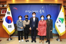 이선호 울산 울주군수, 울주군사립유치원연합회 임원진 환담