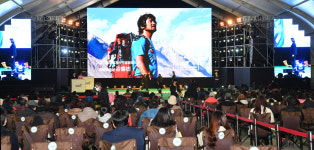 7회 울주세계산악영화제 개막…주말동안 관람객들이 발길 이어져