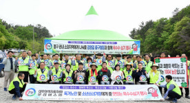 대우여객차·우리버스, 이웃돕기 사랑의 옥수수 심기 행사