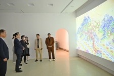 박천동 북구청장, 무룡아트페스티벌 미디어아트전 관람