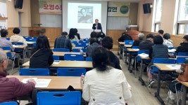 그시절 오영수 갯마을, 폭싹 속았수다 감성 물씬