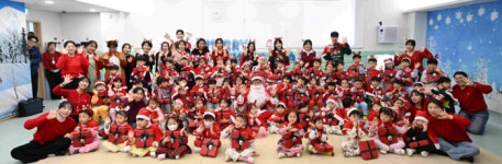 해피보트에 뜬 산타…HD현대중공업 이상균 부회장, 직장어린이집 방문