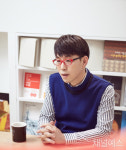 [만나고 싶었어요!] 이동진 “평론은 ‘그럼에도 불구하고’의 세계”