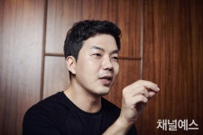 [만나고 싶었어요!] 손창현 “아크앤북의 성공? 스몰브랜드의 힘”