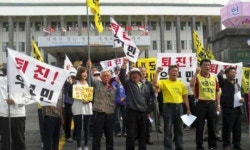우 지사 결단 내리지 않는다면 스스로 물러나야
