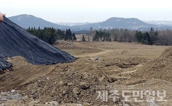 오라관광단지, 한 고비는 넘겼지만…