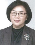 이은희 국장, 아쉬움 접고 올해말 사임