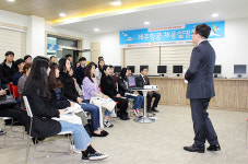 제주대 학생들, 제주항공으로 오세요