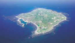 126세대 작은 섬 가파도, 주민 불화 왠말