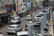 수억 혈세 특화거리, 실상은 식당 주차장