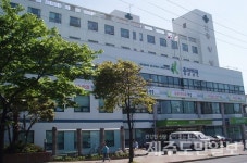 옛 중앙병원 일대 발길 뚝 슬럼화 가속