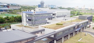 선원 소개비 명목 돈 뜯어낸 일당 쇠고랑
