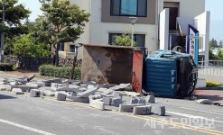 제주시 월평동서 차량 연쇄추돌 사고...6명 부상