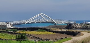 금성리~귀덕리 잇는 금성천 하구 인도교 설치 완료