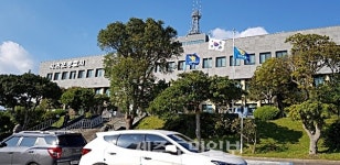 서귀포경찰서, 차량절도범 검거 협조 시민 포상