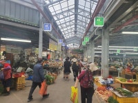 추석 앞둔 오일장, 가족들 만나 좋지만 물가 걱정 어쩌나