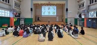 제주도서관, 한 학기 한 권 읽기 작가와의 만남 개강