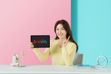 바인그룹 e상상코칭, 신애라와 함께 새로운 CF 선보여