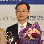 [한국대학신문직원대상/한국대학신문회장상]김용희 직원(인하공업전문대학 기획처)학교와 학생 위해 헌신하고 싶다