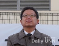 [윤동주타계70주기,추모현장을가다] 마룻바닥에 숨긴 하늘과 바람과 별과 시