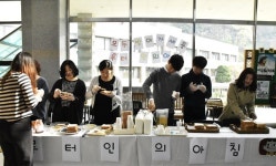 루터대학교 구내식당 | 루터대, 중간고사 기간 동안 아침식사 제공 행사