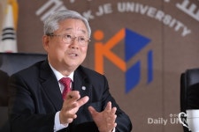 [심층대담]장병집 국제대학교 총장 국제물류 도시 평택 넘어 글로벌 특성화대학 만들 것