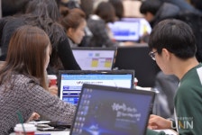 변표없는 점수상담…의미 없는 눈치싸움이 낳은 눈 가리고 아웅?