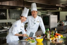 [2020 혁신대학을 가다/우송정보대학] 글로벌 산업 명장 키우는 혁신 대학