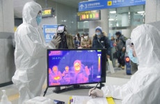 [찰칵! 현장] 관학협력 발열체크 눈길