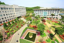 [2021 수시특집/서정대학교] 취업에 강한 대학… 공무원 합격 119명 직업교육의 명문