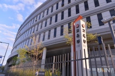 저소득층 대학생 900명 태블릿PC 무상 지원…원격수업 디지털 격차 완화