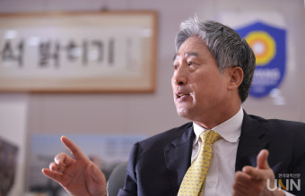 [파워인터뷰] 박노준 안양대 총장이 노리는 만루홈런 