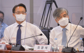 폐교대학 포럼, 끝까지 자리 지킨 조해진 국회 교육위원장