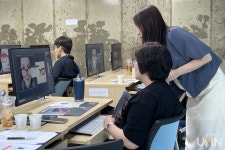 금호직업전문학교재 | [연중기획 '전문대, 지자체 협력이 답이다'] ⑩대구보건대 '지역특화' 안경광학과 AI융합안경디케팅, 전국 유일 전공 개편