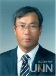 충남대 윤순길 교수, 터치만으로도 에너지 생산과 충전이 가능한 액정 개발