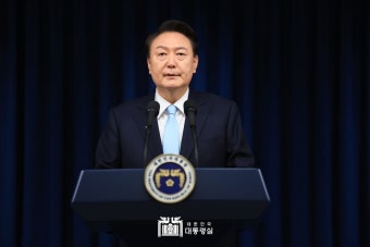 尹 대통령, 의대 2000명 증원 의료개혁 이행 의지 밝히면서…조정 여지는 열어둬