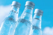 정수시설 없어도 깨끗한 물 만든다… 태양광으로 물 정화 기술 세계 최초 개발