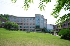 [2026 정시특집/루터대학교] 휴먼케어디자인학부 단일학부 체제… 전공자율선택 100%로 맞춤형 진로 설계 강화