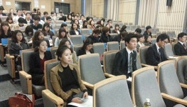 선배 약사와 허심탄회하게 미래를 이야기하다